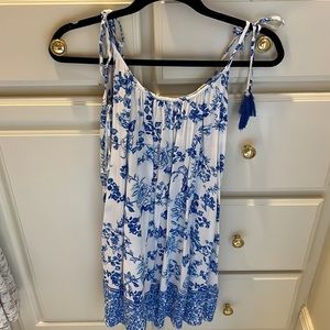Beach coverup. Blue island. Never worn.